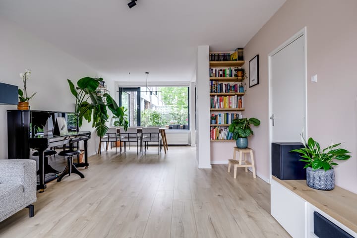 Foto 12 van Monnetlaan 4