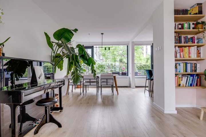 Foto 13 van Monnetlaan 4