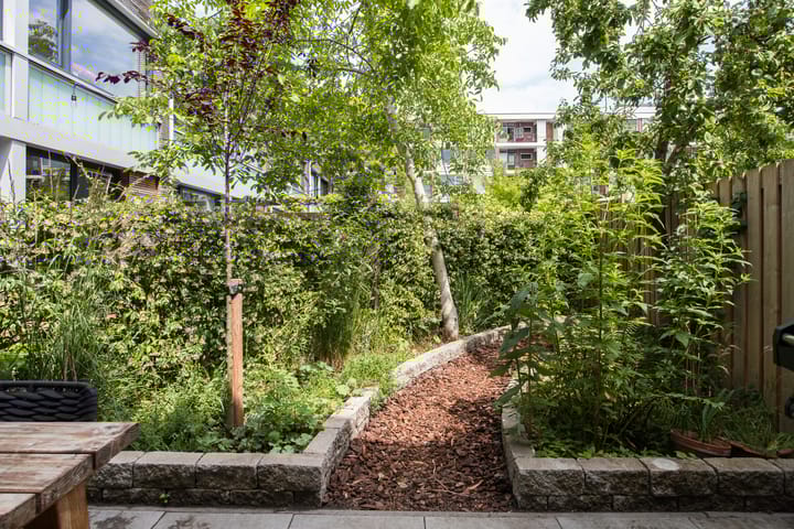 Foto 25 van Monnetlaan 4