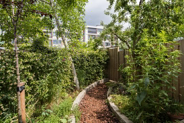 Foto 28 van Monnetlaan 4