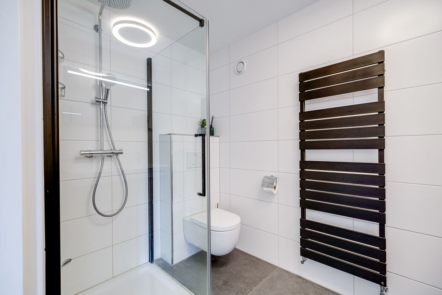 Foto 55 van Monnetlaan 4