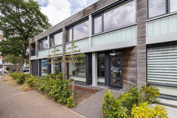 Foto 58 van Monnetlaan 4