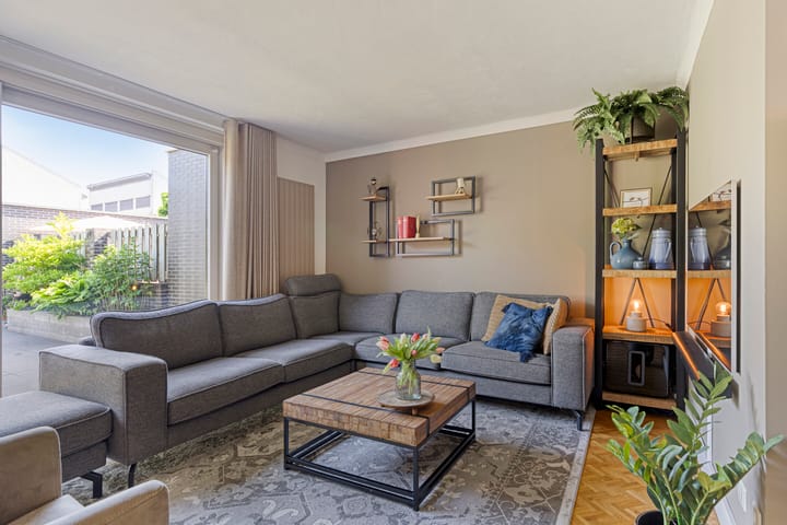 Photo 12 of Mosselhoekplein 20