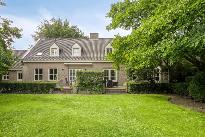 Photo 21 of Venloseweg 3