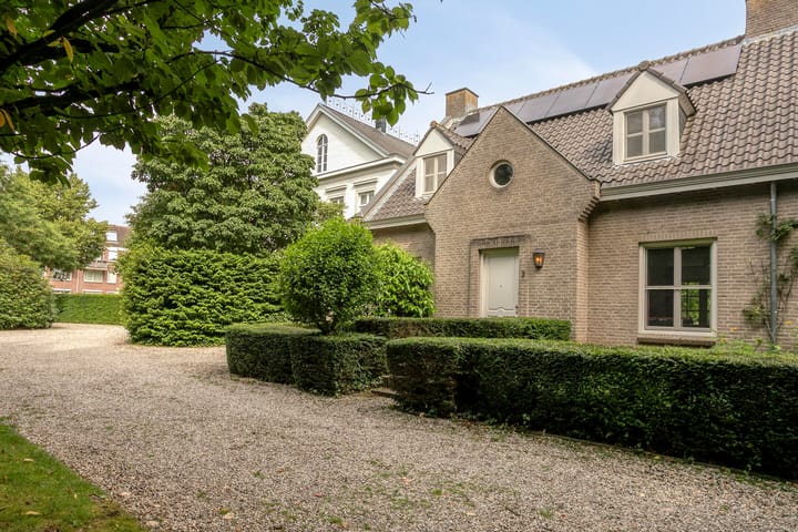 Photo 41 of Venloseweg 3