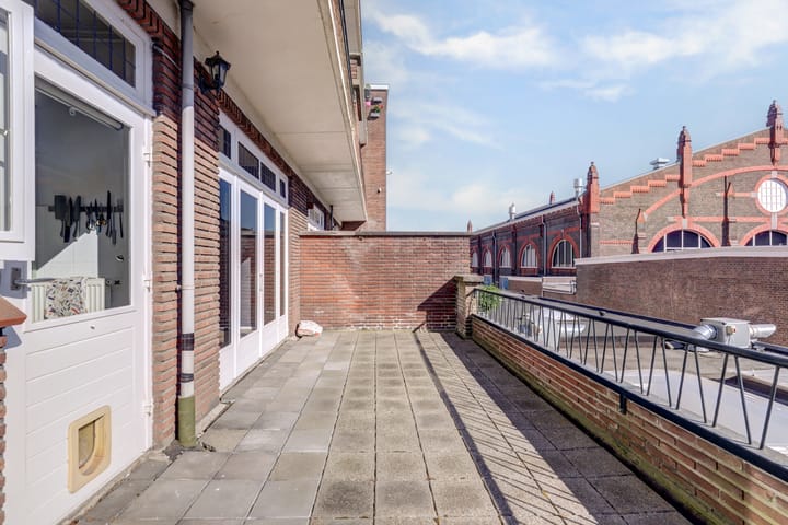 Photo 17 of Laan van Nieuw-Oost-Indië 90-A