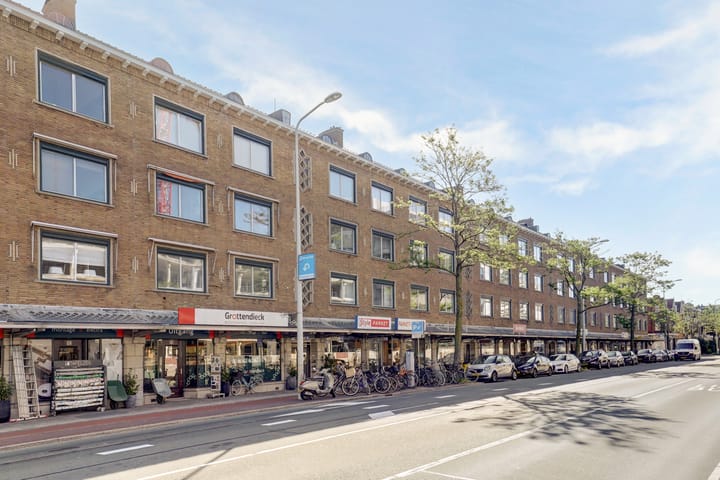 Photo 28 of Laan van Nieuw-Oost-Indië 90-A