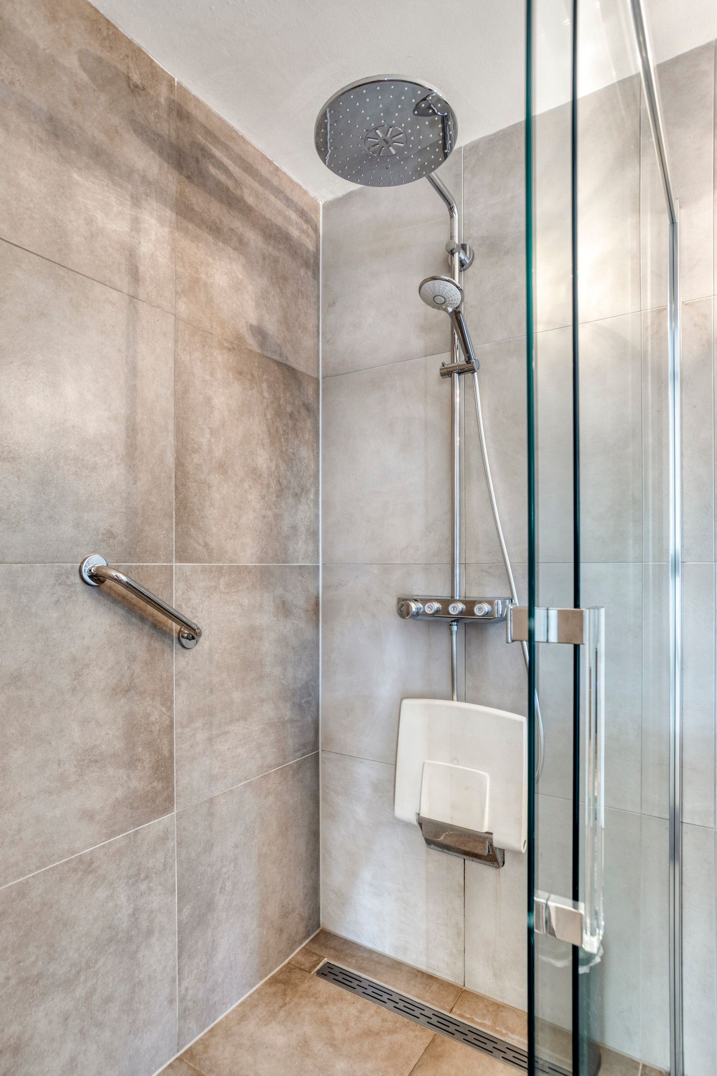 Foto 15 van Walstro 7