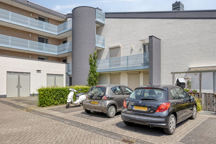 Foto 22 van Walstro 7