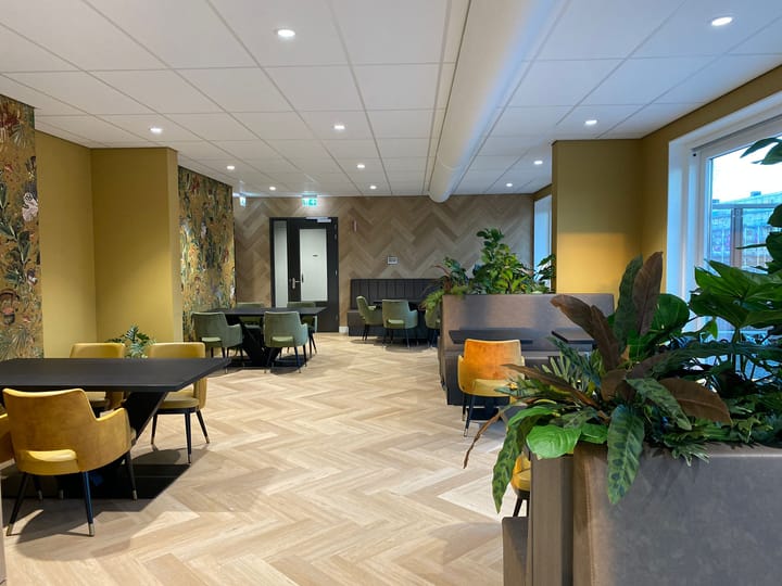 Foto 18 van Albertina Agnesstraat 166