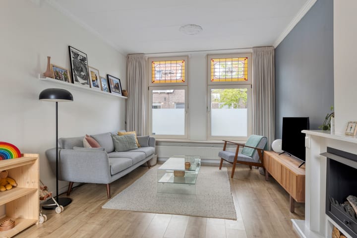 Foto 9 van Oranjestraat 15