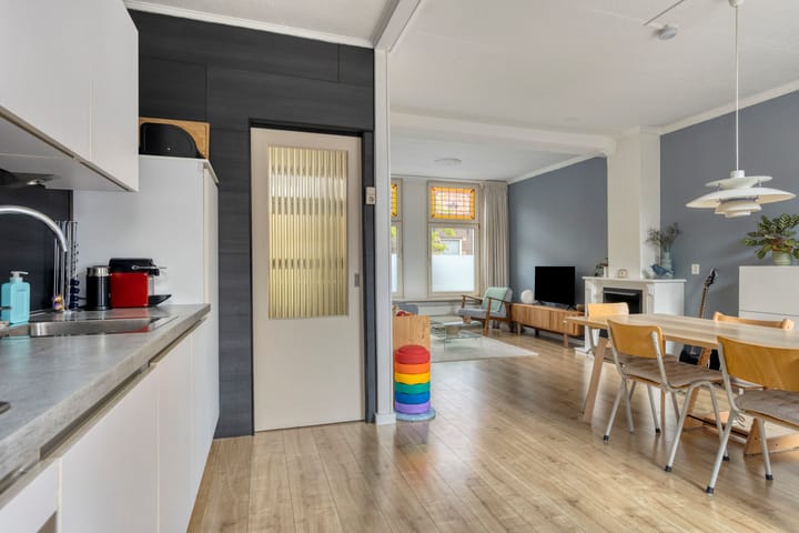 Foto 11 van Oranjestraat 15