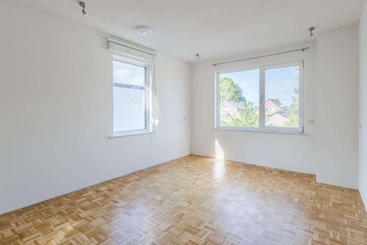 Photo 17 of Grotestraat 35-A