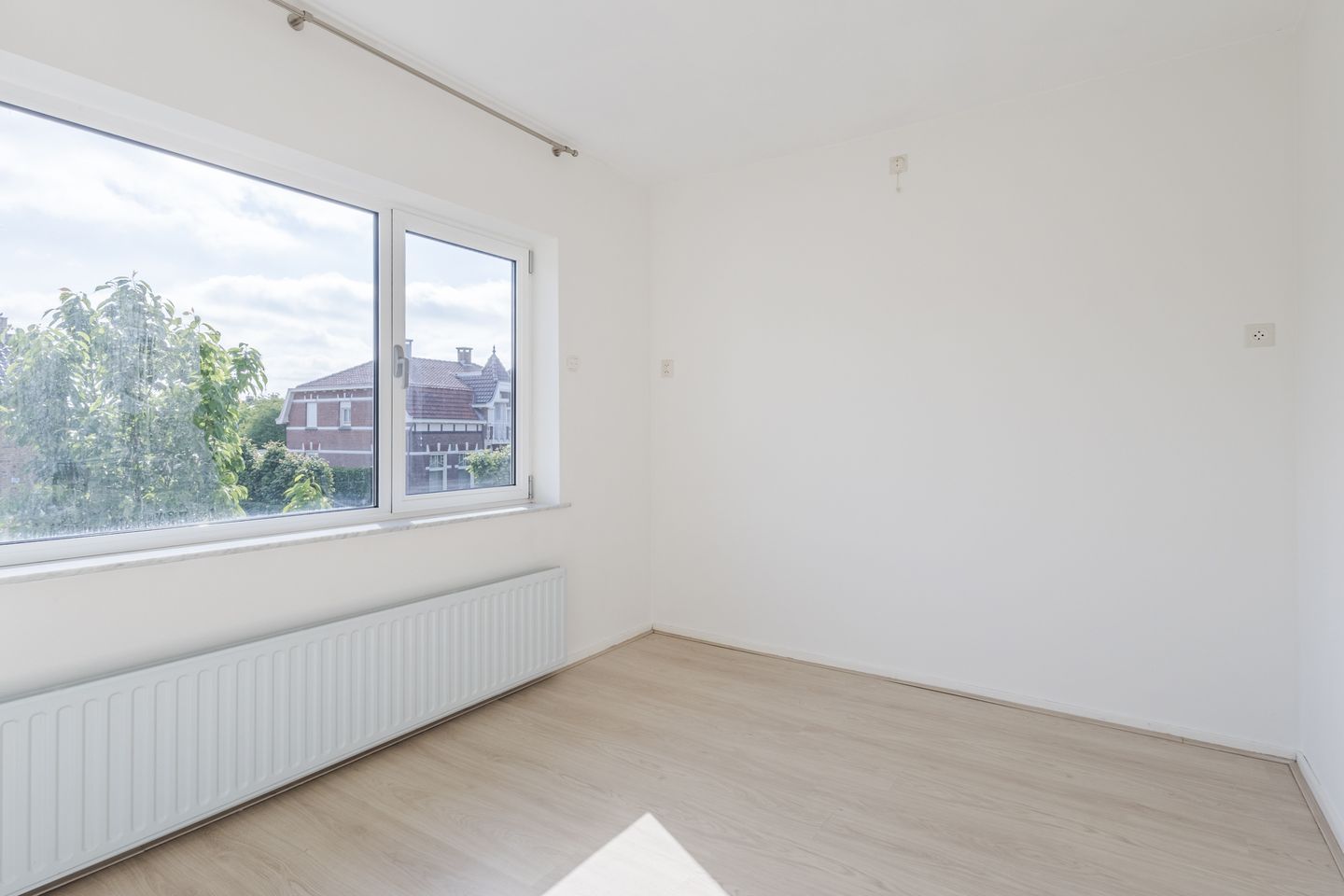 Photo 19 of Grotestraat 35-A