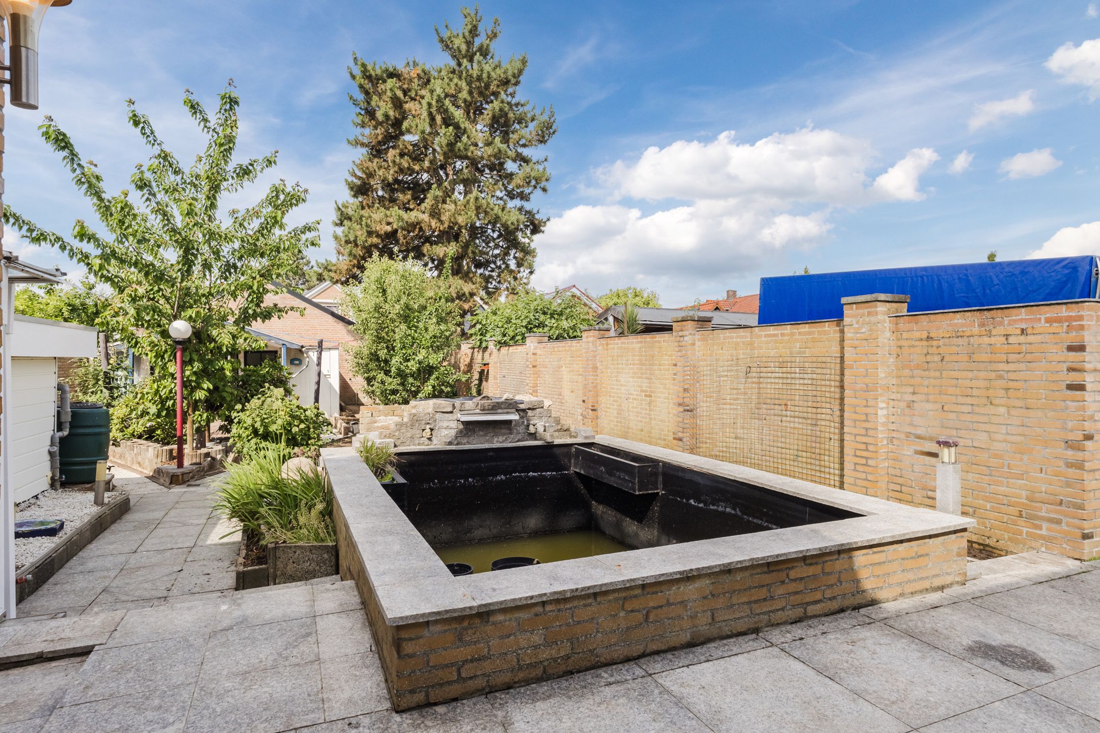 Photo 24 of Grotestraat 35-A