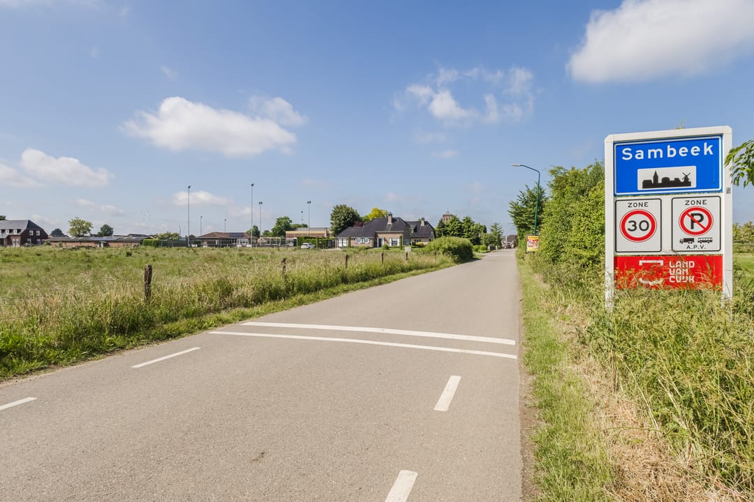 Photo 28 of Grotestraat 35-A