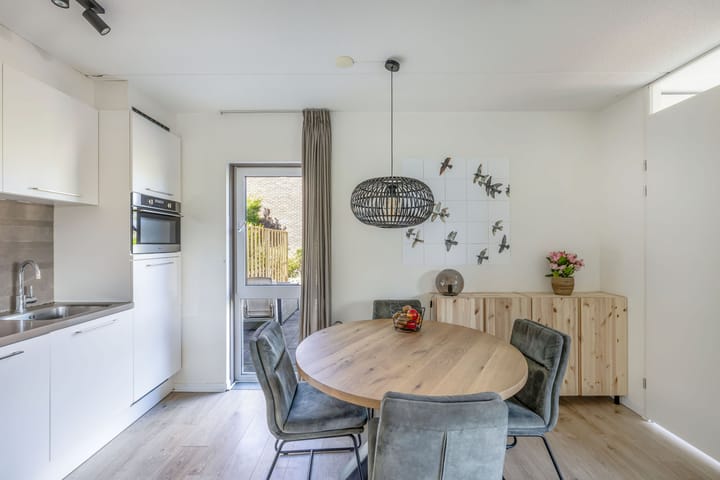 Photo 14 of Frieswijkstraat 22