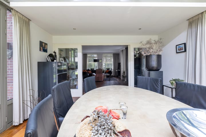 Foto 15 van Molenstraat 43