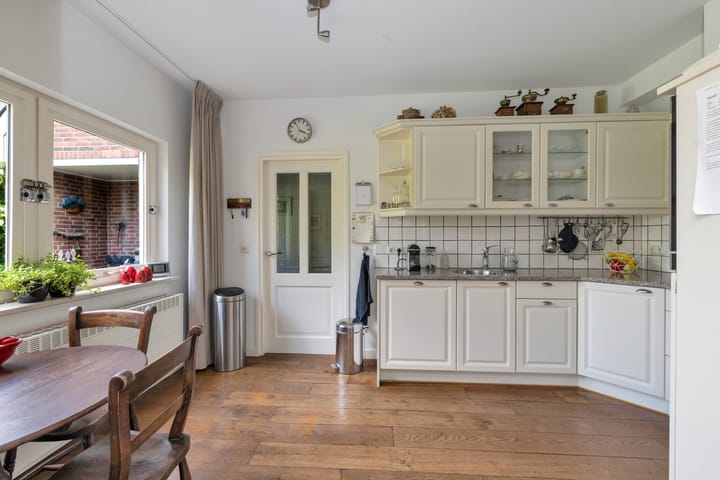 Foto 16 van Molenstraat 43