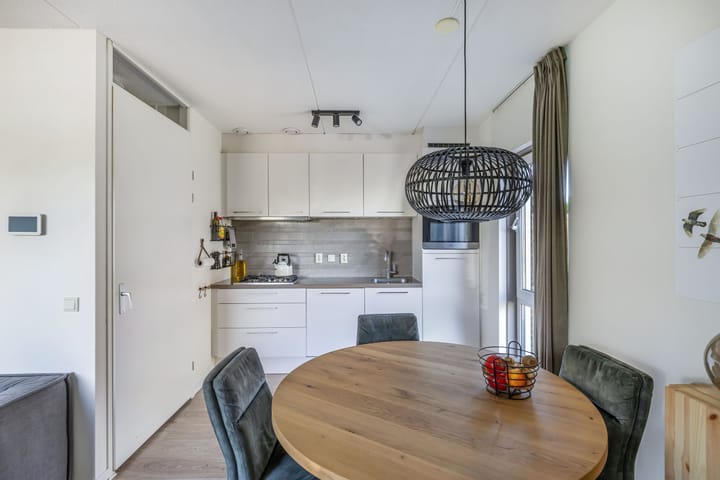 Photo 15 of Frieswijkstraat 22