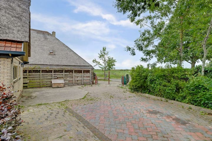 Photo 6 of Selschardijk 5-A