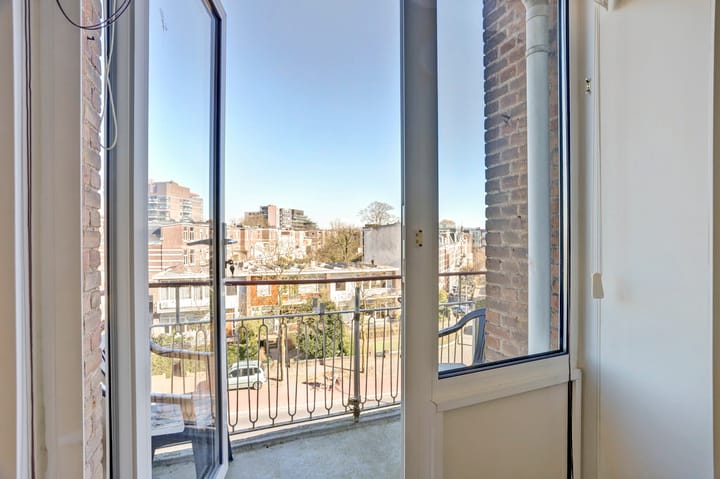 Foto 17 van Mr. Franckenstraat 58