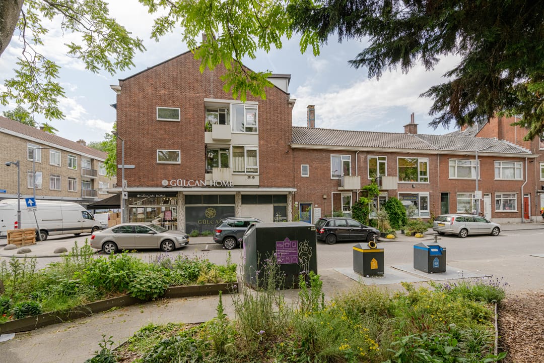 Foto 2 van Robbenoordplein 7-B