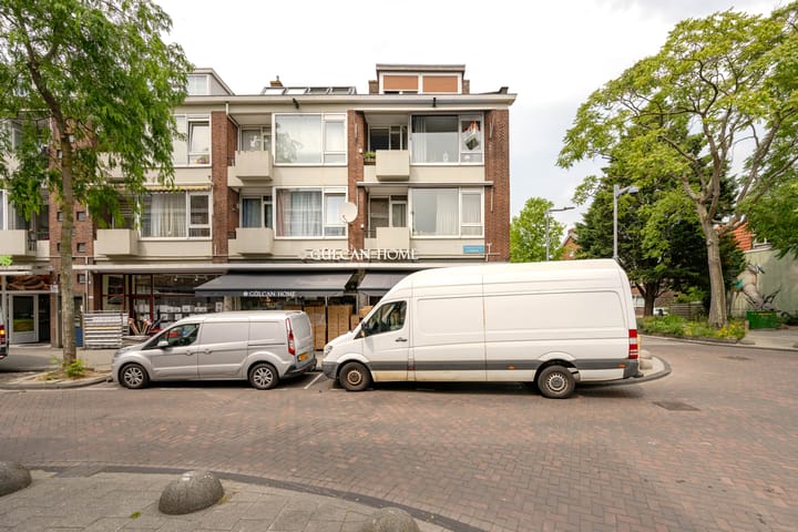 Foto 7 van Robbenoordplein 7-B