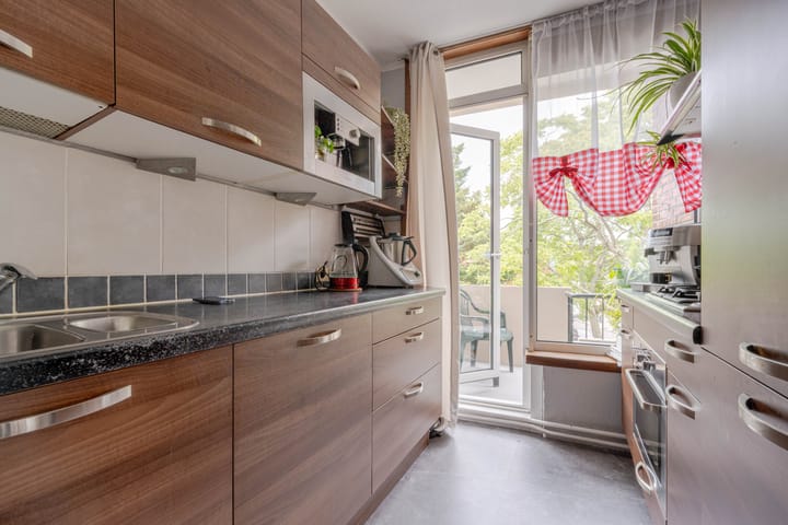 Foto 13 van Robbenoordplein 7-B