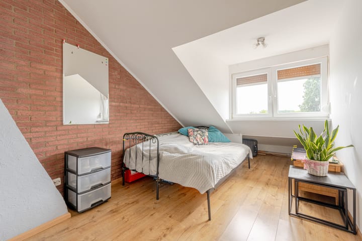 Foto 23 van Robbenoordplein 7-B