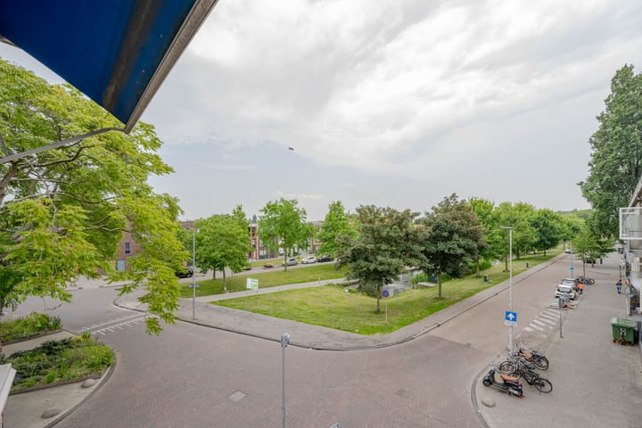 Foto 31 van Robbenoordplein 7-B