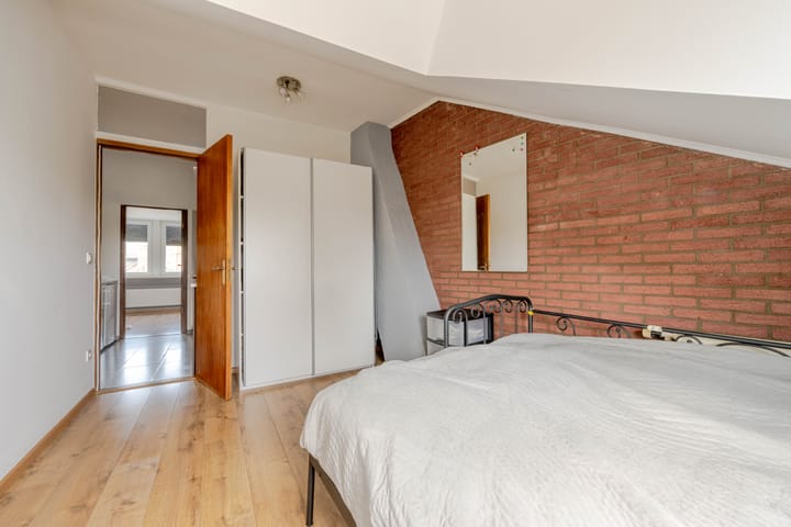 Foto 24 van Robbenoordplein 7-B