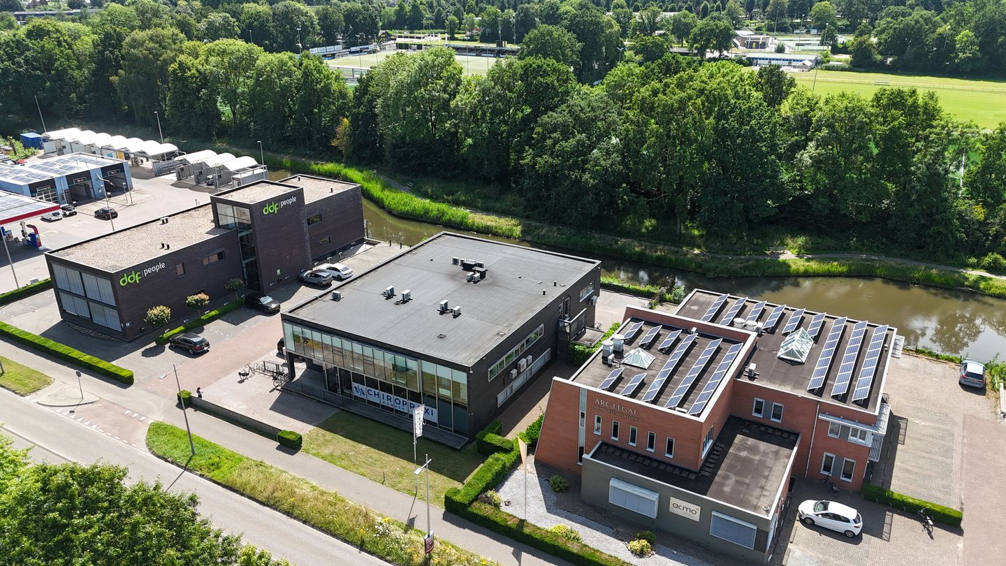 Bekijk foto 3 van Europa-allee 8