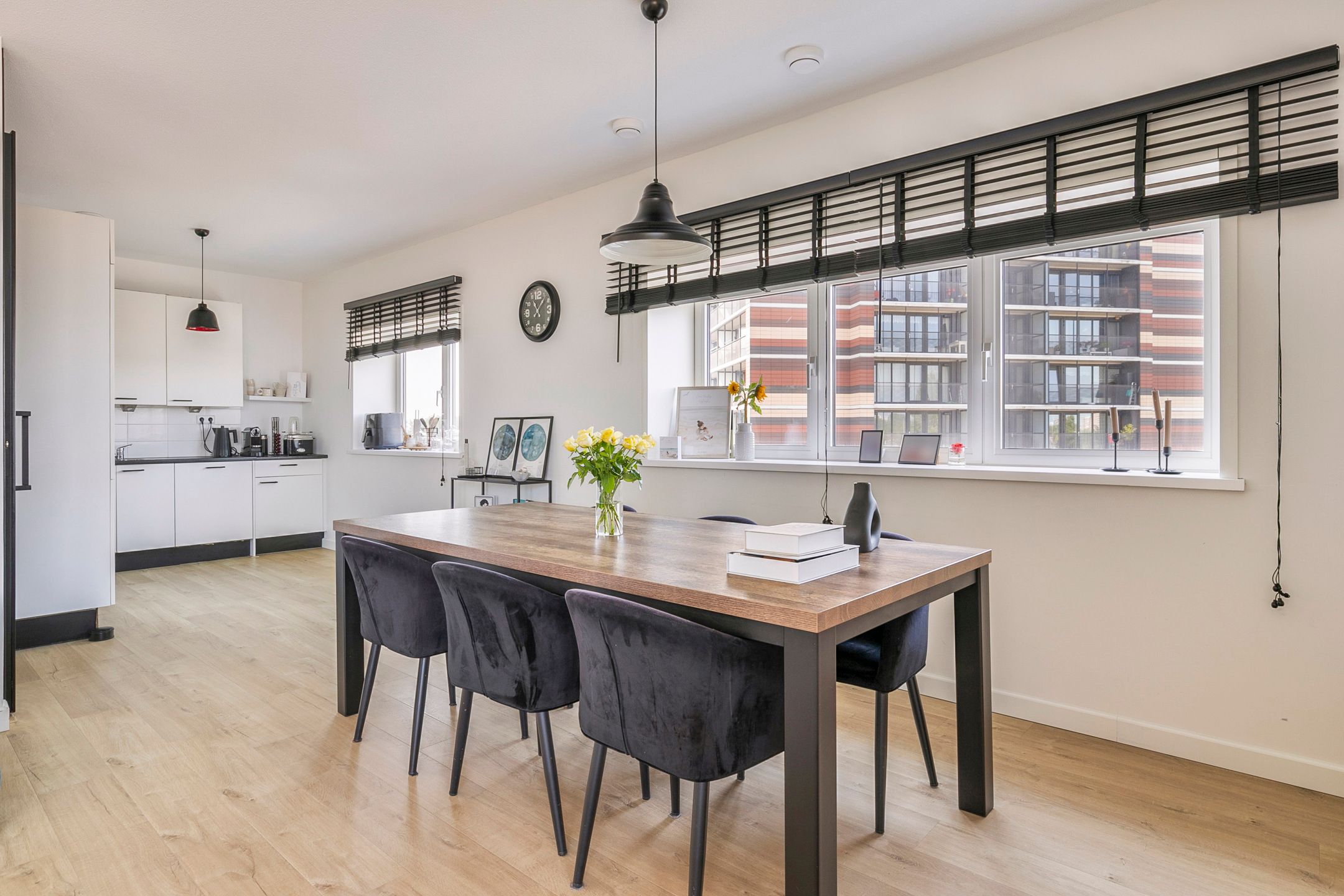 Foto 12 van Waterlandplein 22-F2