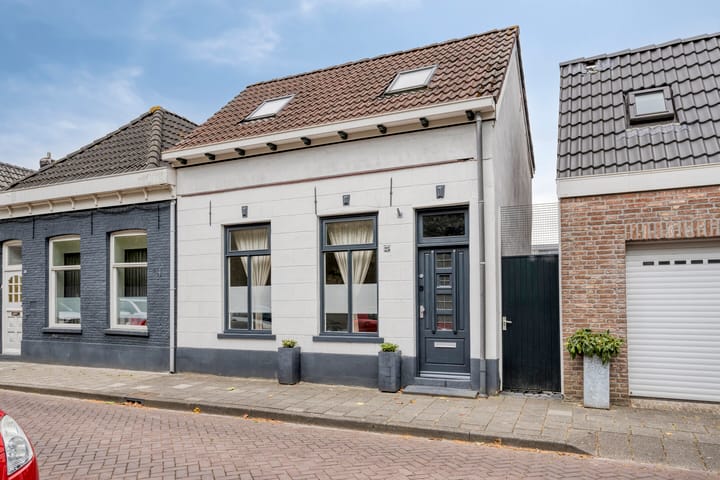 Foto 1 van Hendrikstraat 25