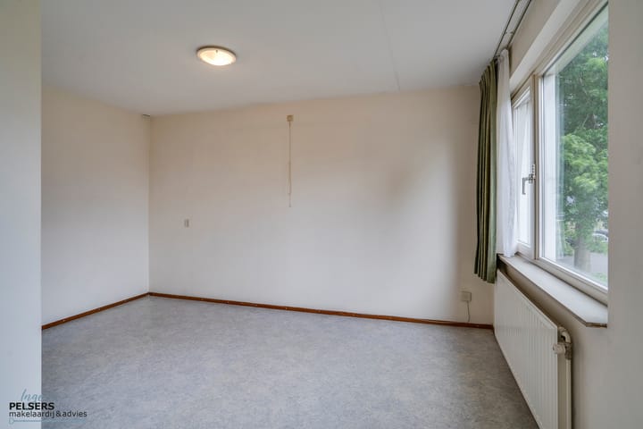 Foto 25 van Rijksweg 27-G