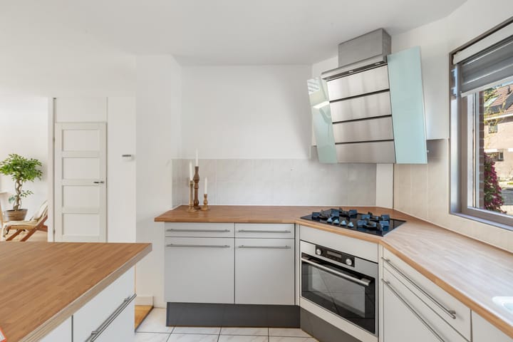 Foto 21 van Traviatastraat 33