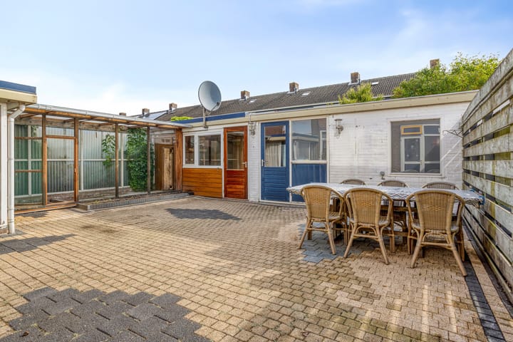 Photo 18 of Rossinistraat 30