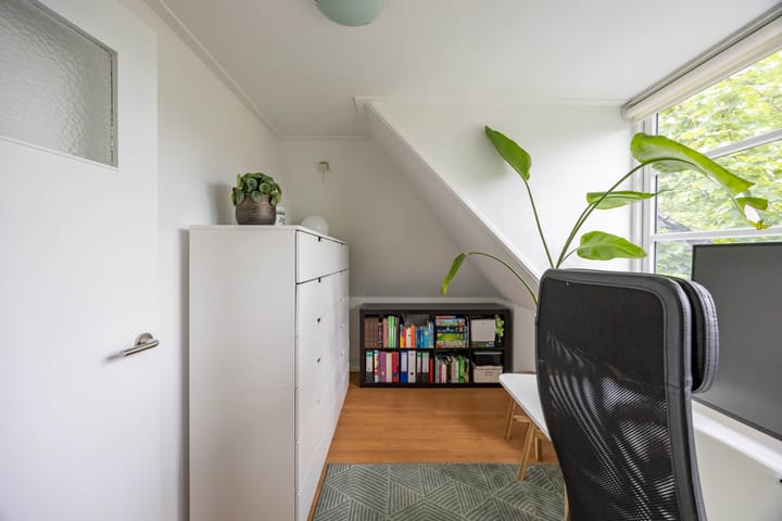 Photo 20 of Koninginnelaan 76-A