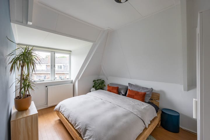 Photo 22 of Koninginnelaan 76-A