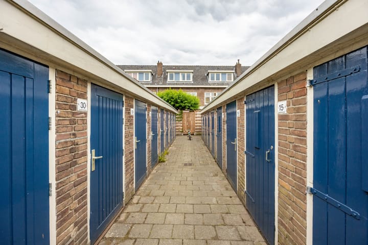 Photo 28 of Koninginnelaan 76-A