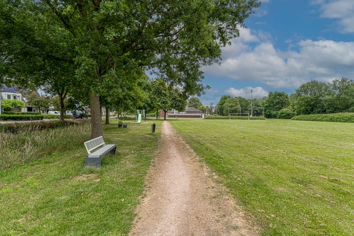 Foto 34 van 't Melkpad 7