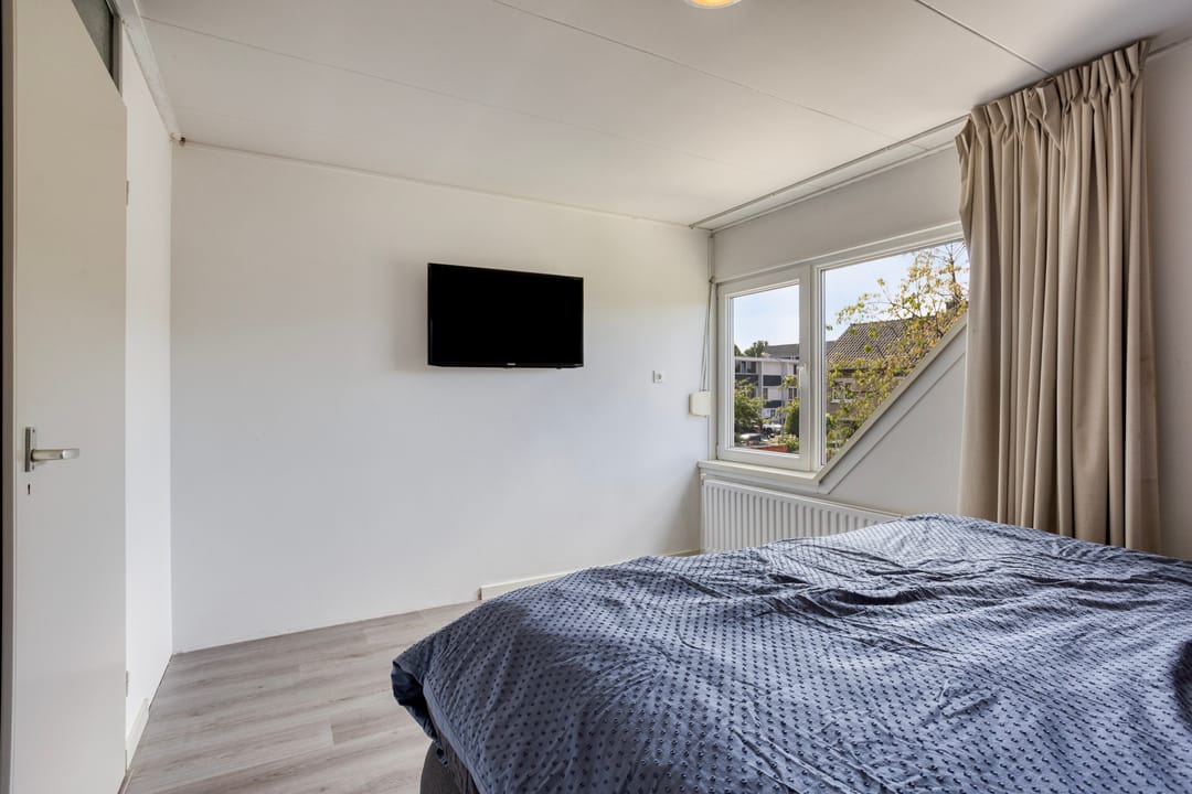 Photo 11 of Schoutstraat 79