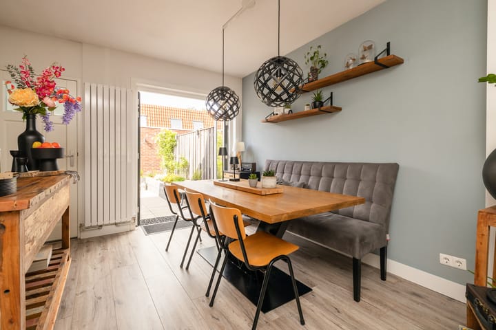 Foto 15 van Van Deursenstraat 19