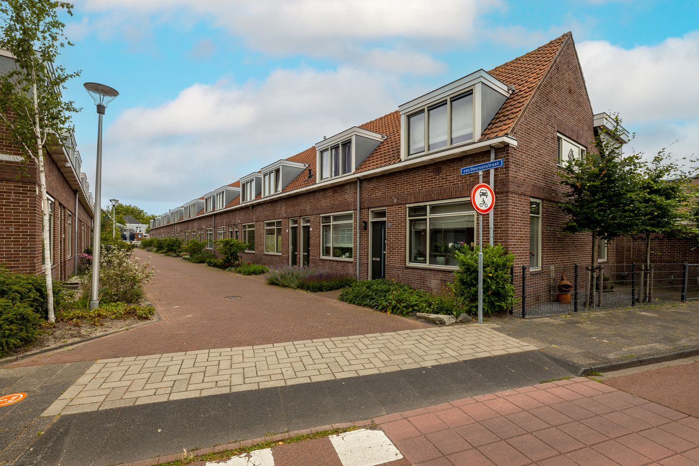 Foto 34 van Van Deursenstraat 19