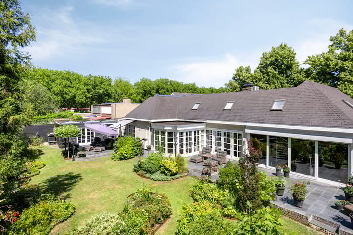 Foto 2 van Debussylaan 39