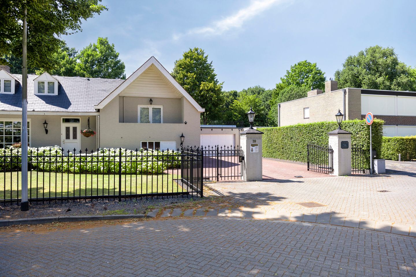 Foto 80 van Debussylaan 39