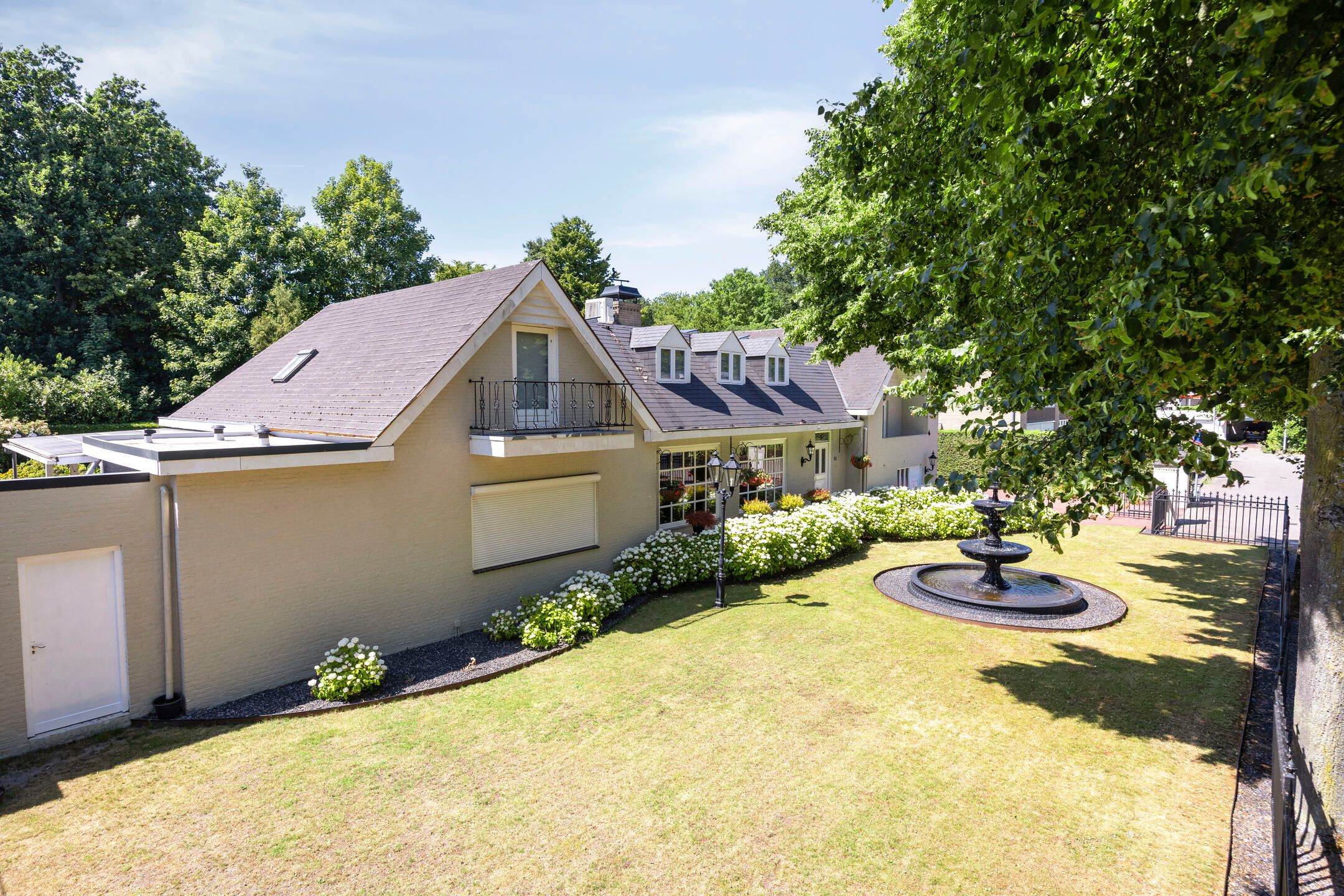 Foto 84 van Debussylaan 39