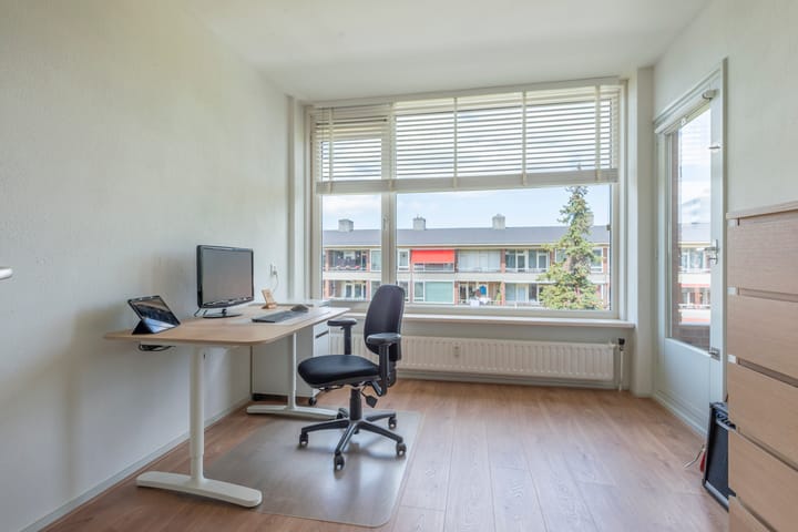 Foto 22 van Aagje Dekenlaan 34