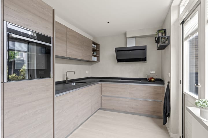 Foto 3 van Koning Nobelpad 42